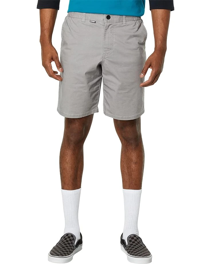 Oakley In The Moment 19" Hybrid Shorts 3 Oakley In The Moment 19" Hybrid Shorts